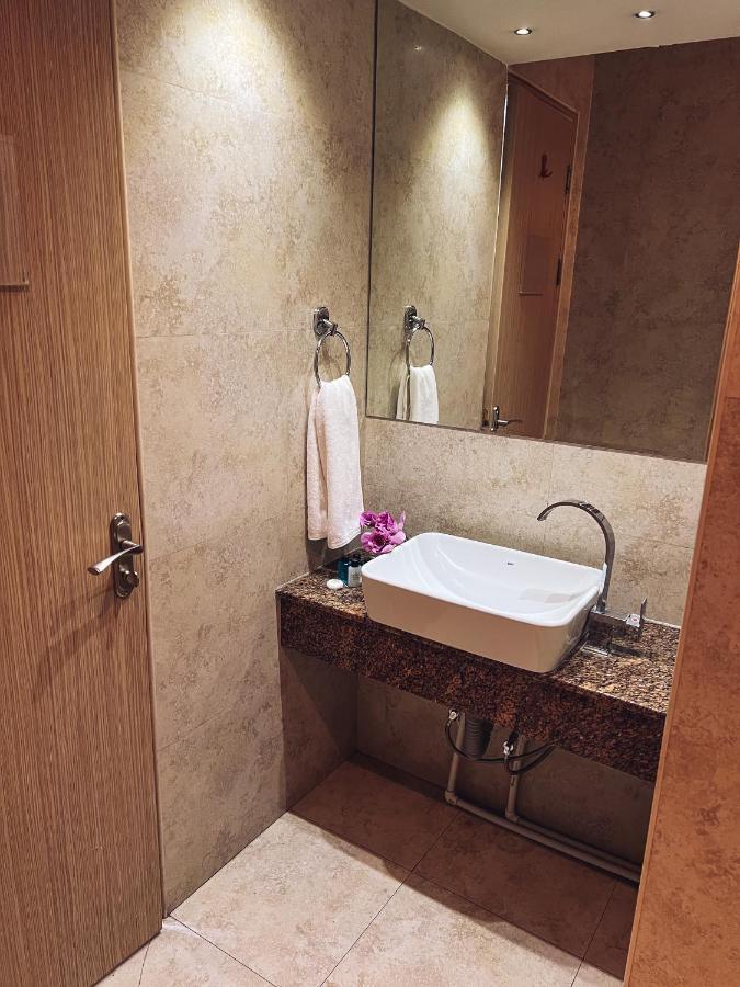 It Hotel Tumanyan Street Jereván Kültér fotó